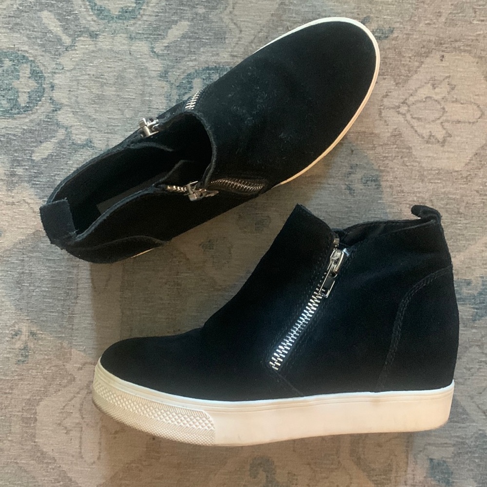 Steve Madden Wedgie heeled shoes